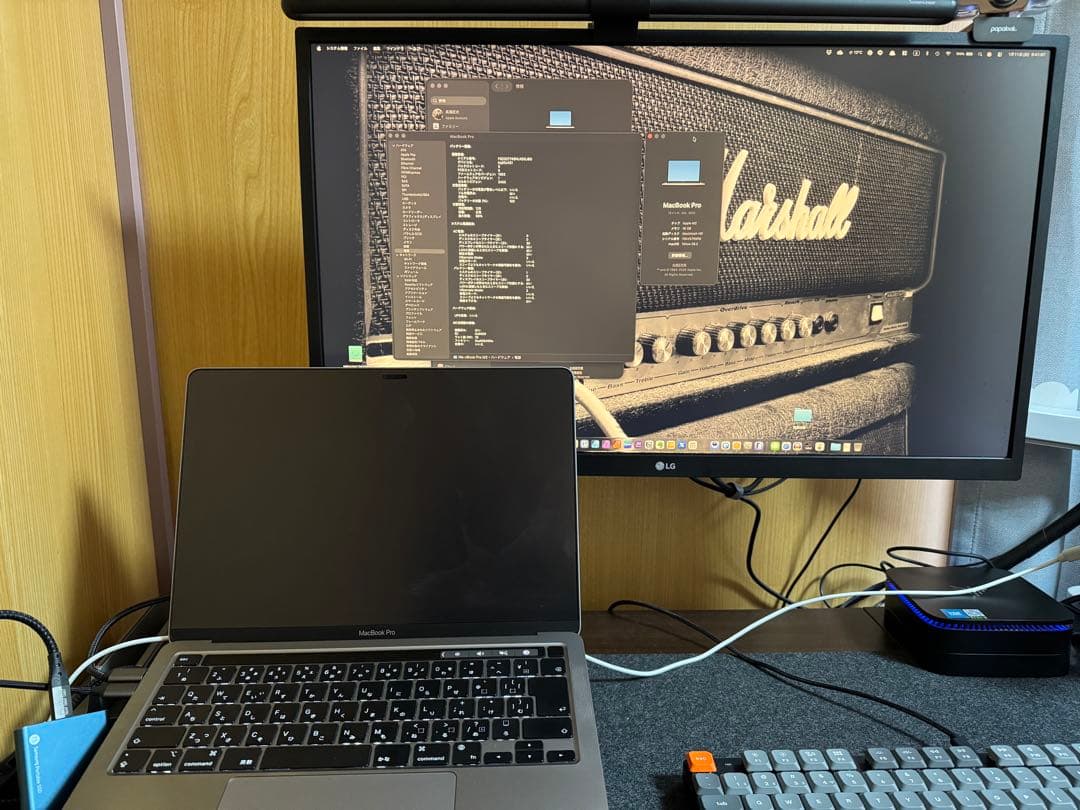 メモリ16GB MacBook Pro M2 13インチ 256GB 液晶故障