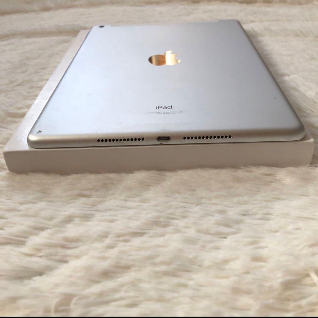 【1台限定】iPad 第7世代 32GB SIMフリー 【すぐ発送】 【付属品】