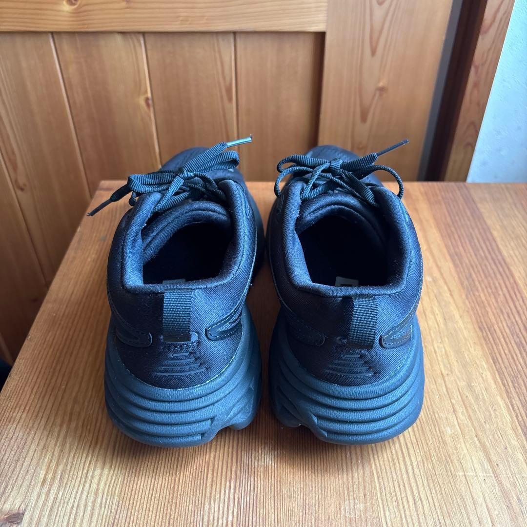 ホカオネオネランニングシューズメン ズレディースボンダイ8 23.5cm