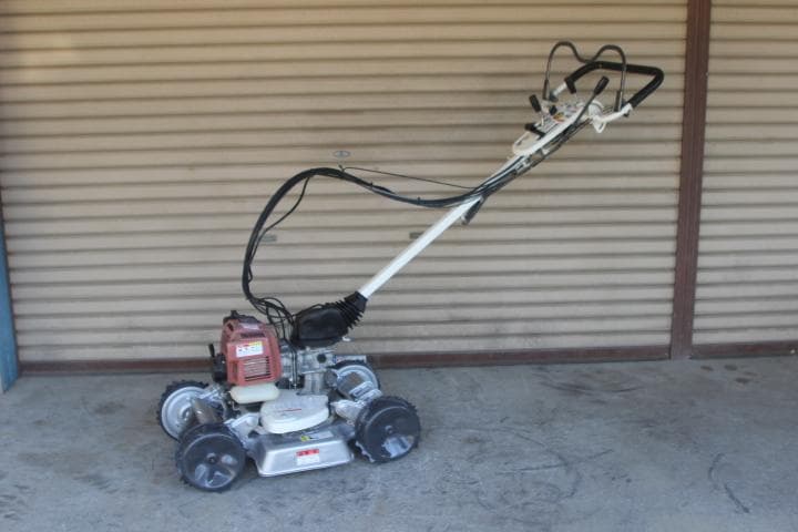 草刈機　オーレック　スパイダーモアー　SP650A　4WD　爪新品　斜面刈