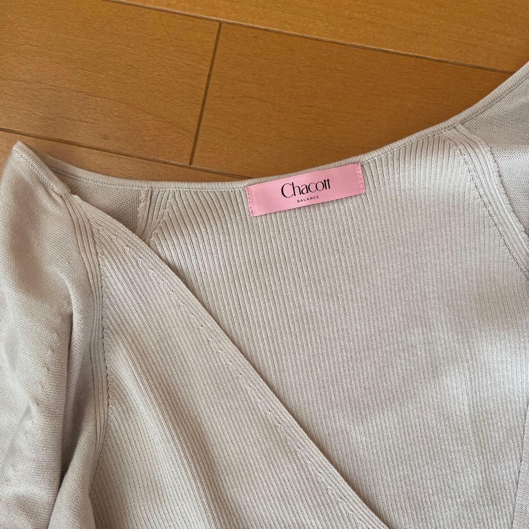 美品【チャコット】chacott フレアスリーブ トップス