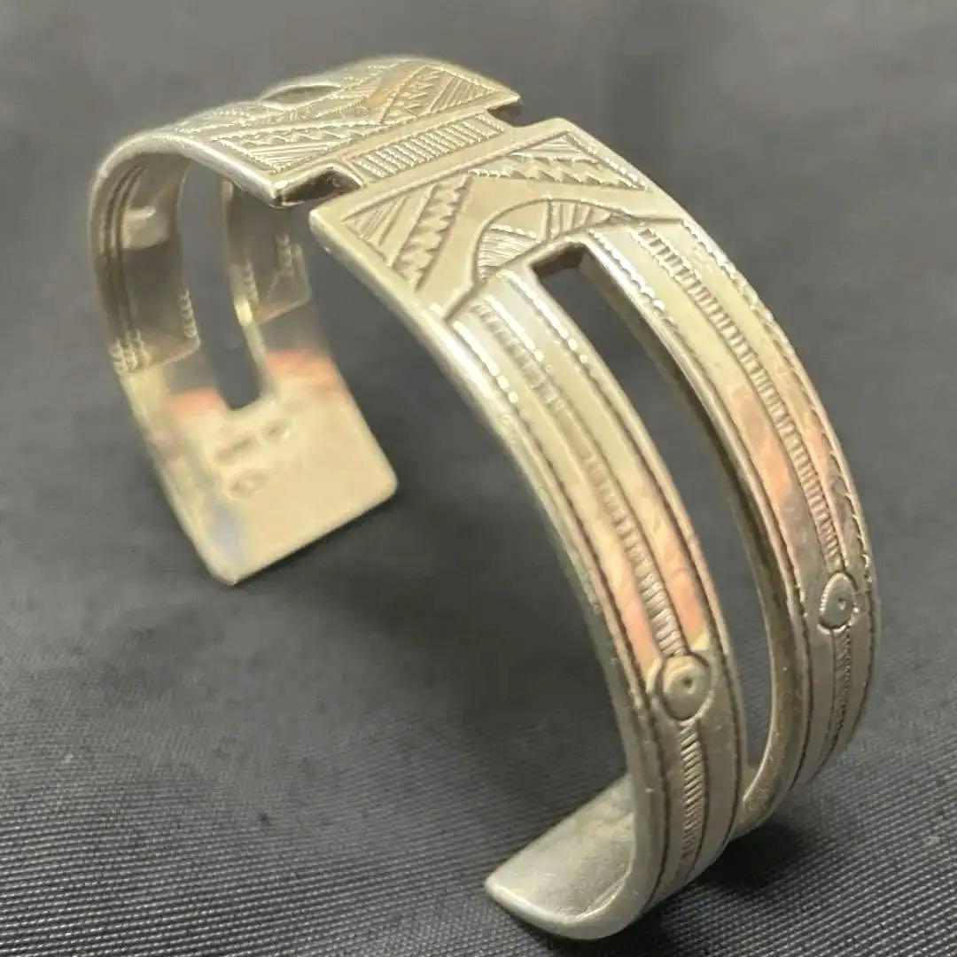 おが　HERMESエルメストゥアレグバングル Ｔ4 激レア