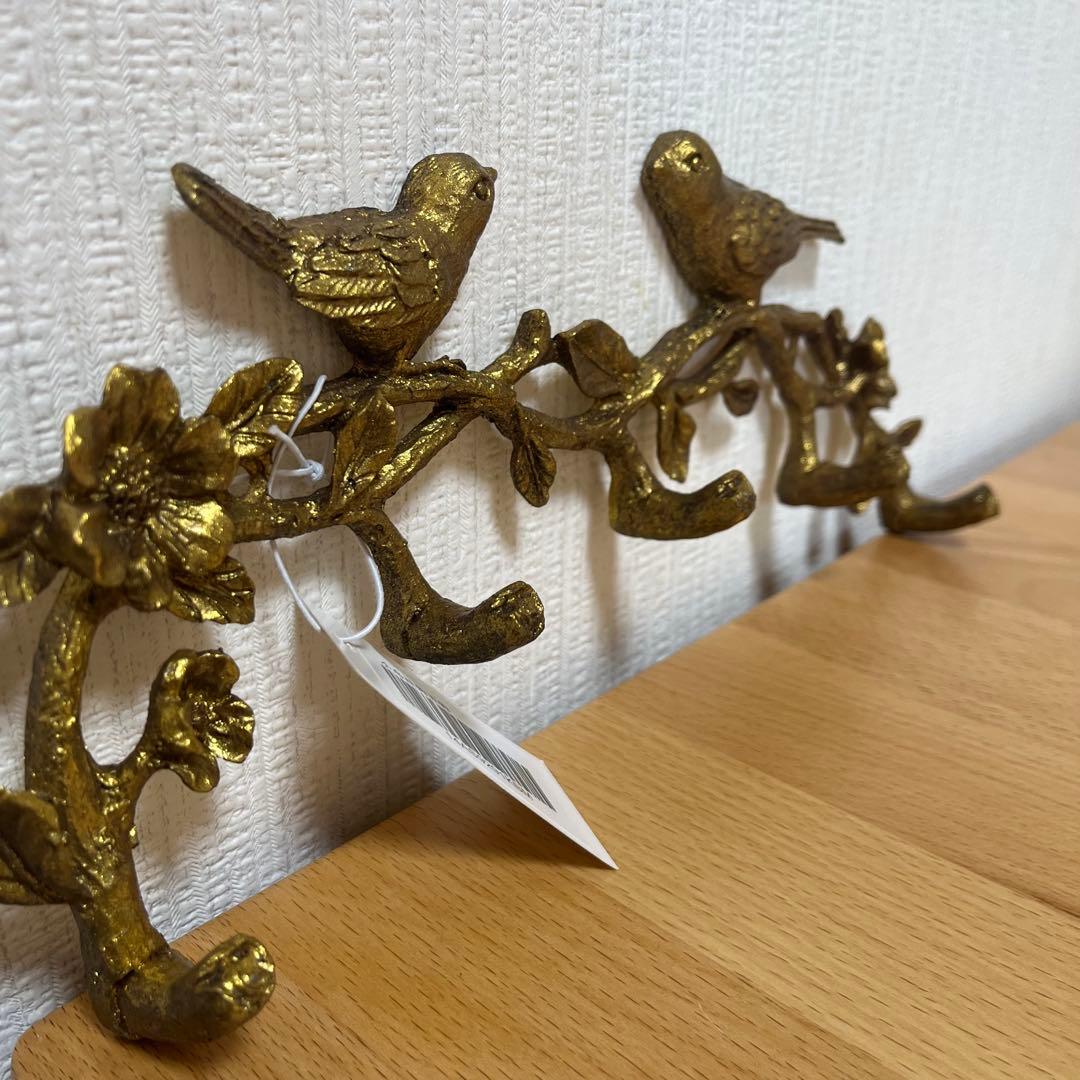 金色の鳥と花の金属製ウォールフック