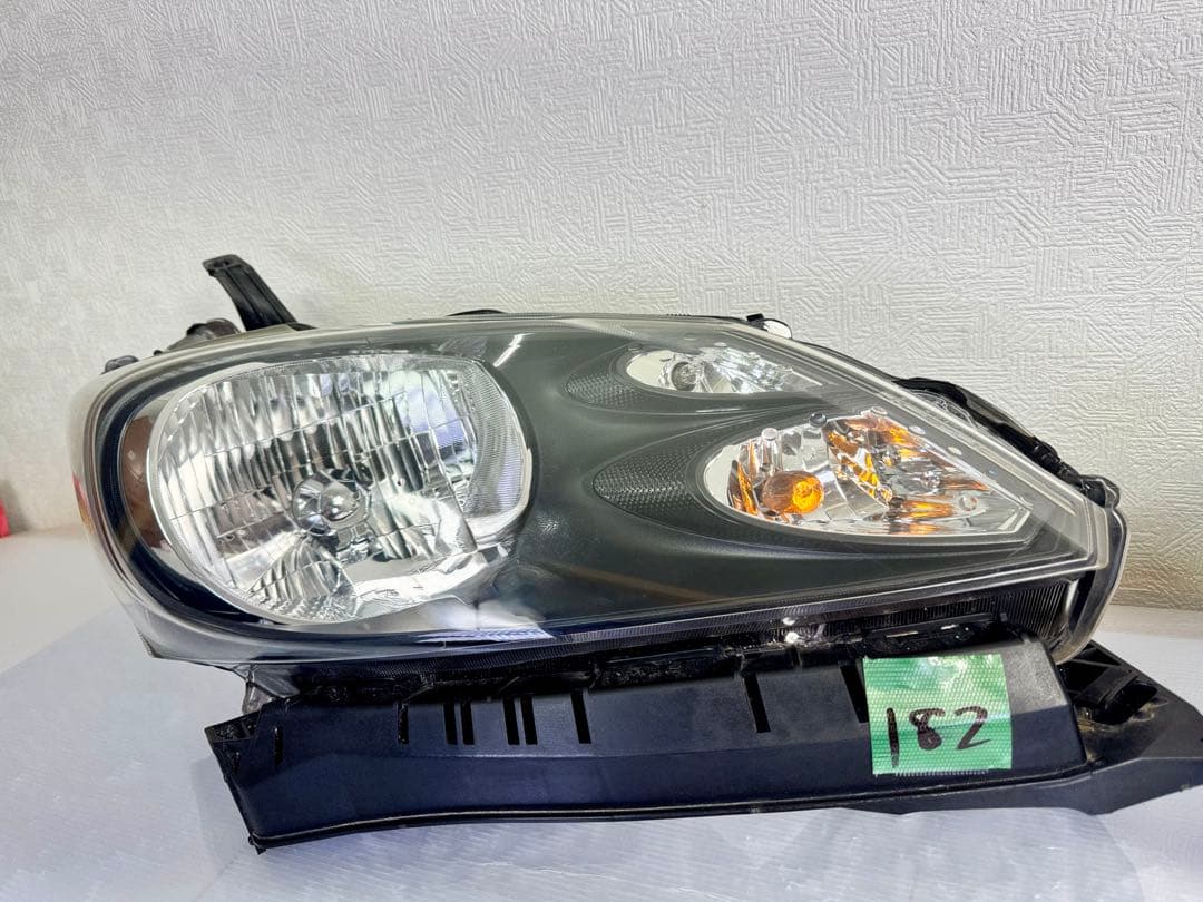 美品 車検⭕️ホンダ フリード GB3 GB4 前期 HIDヘッドライト左右