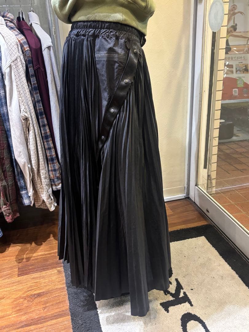 nike sacai スカート