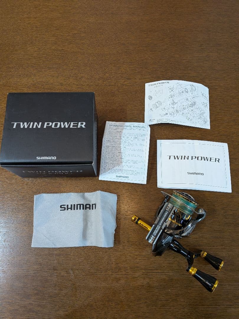20ツインパワー 2500SHG SHIMANO