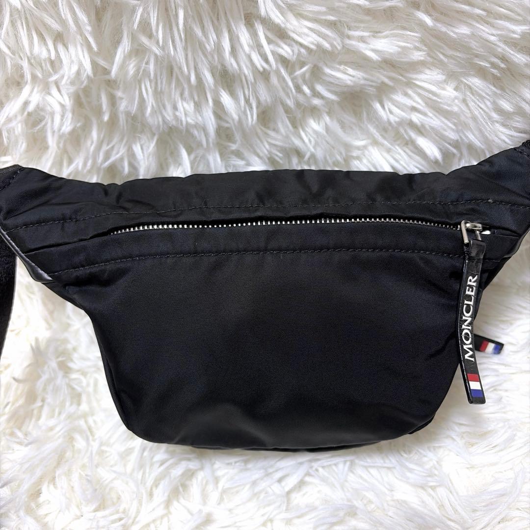 【美品】モンクレール FELICIE GM ボディバッグ ブラック 確実正規品