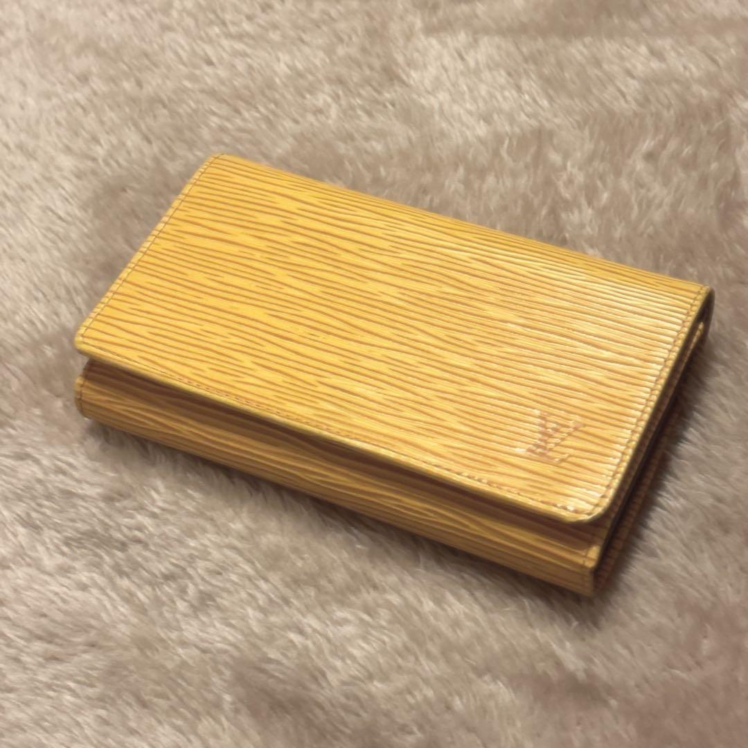 【希少】ルイヴィトン エピ ポルトフォイユ トレゾール 二つ折り財布 イエロー