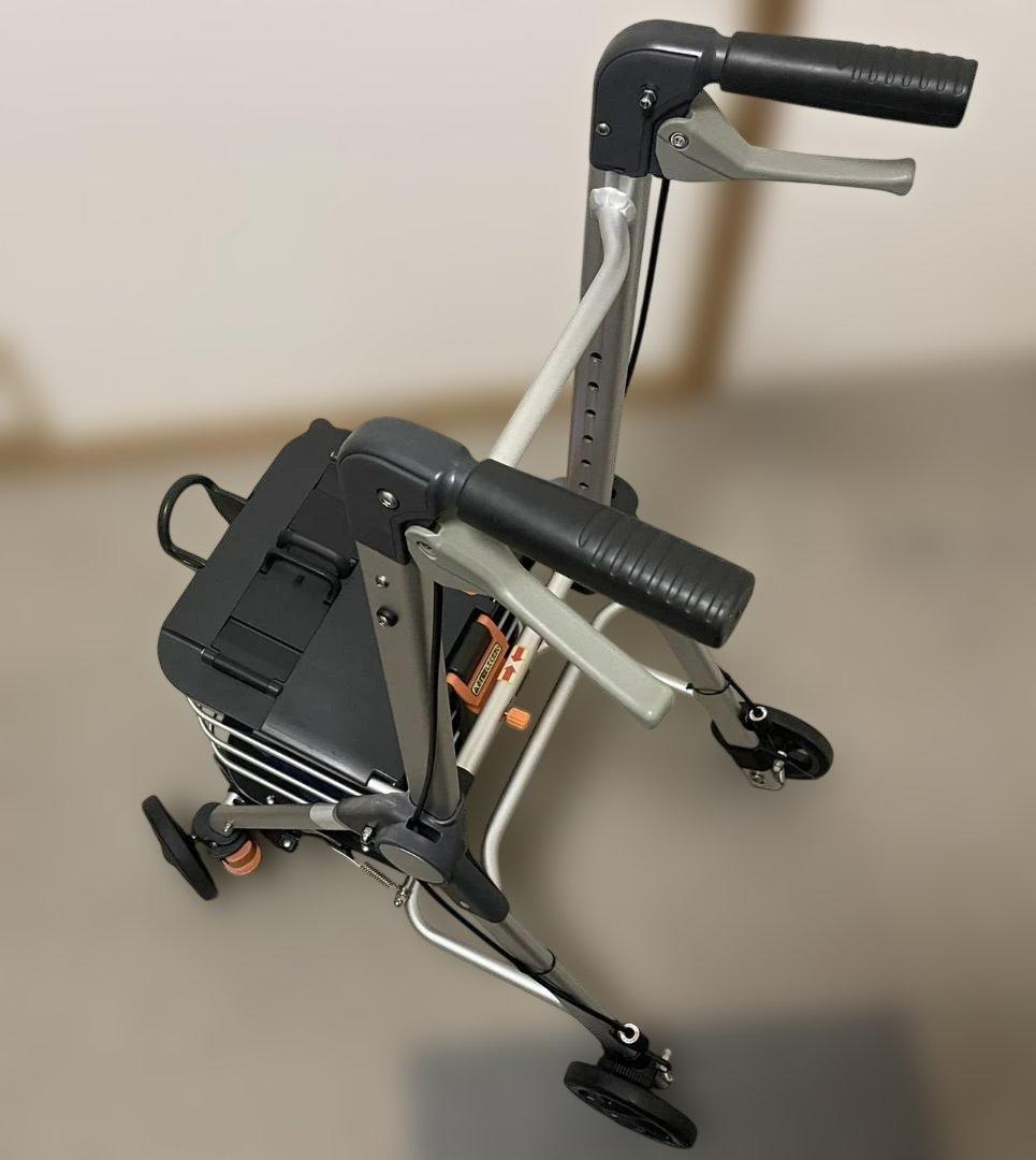 テイコブリトルワゴンミニ WAW21 歩行器 幸和製作所