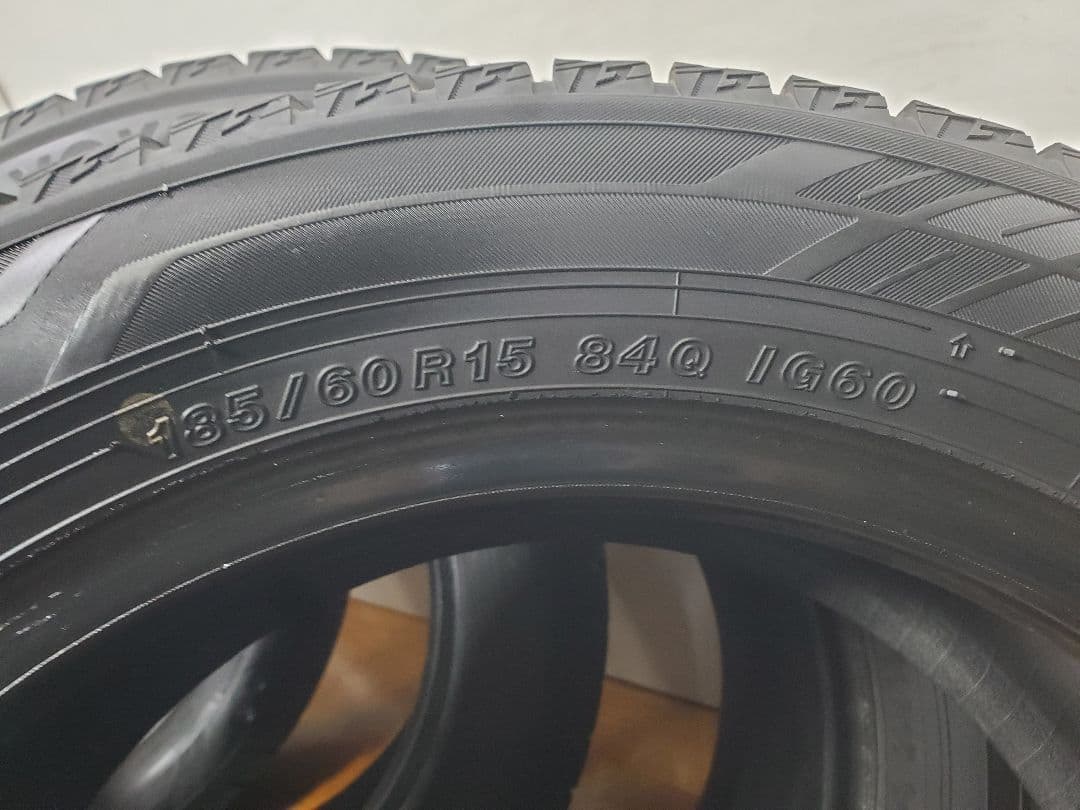 185/60R15 スタッドレス ヨコハマ IG60