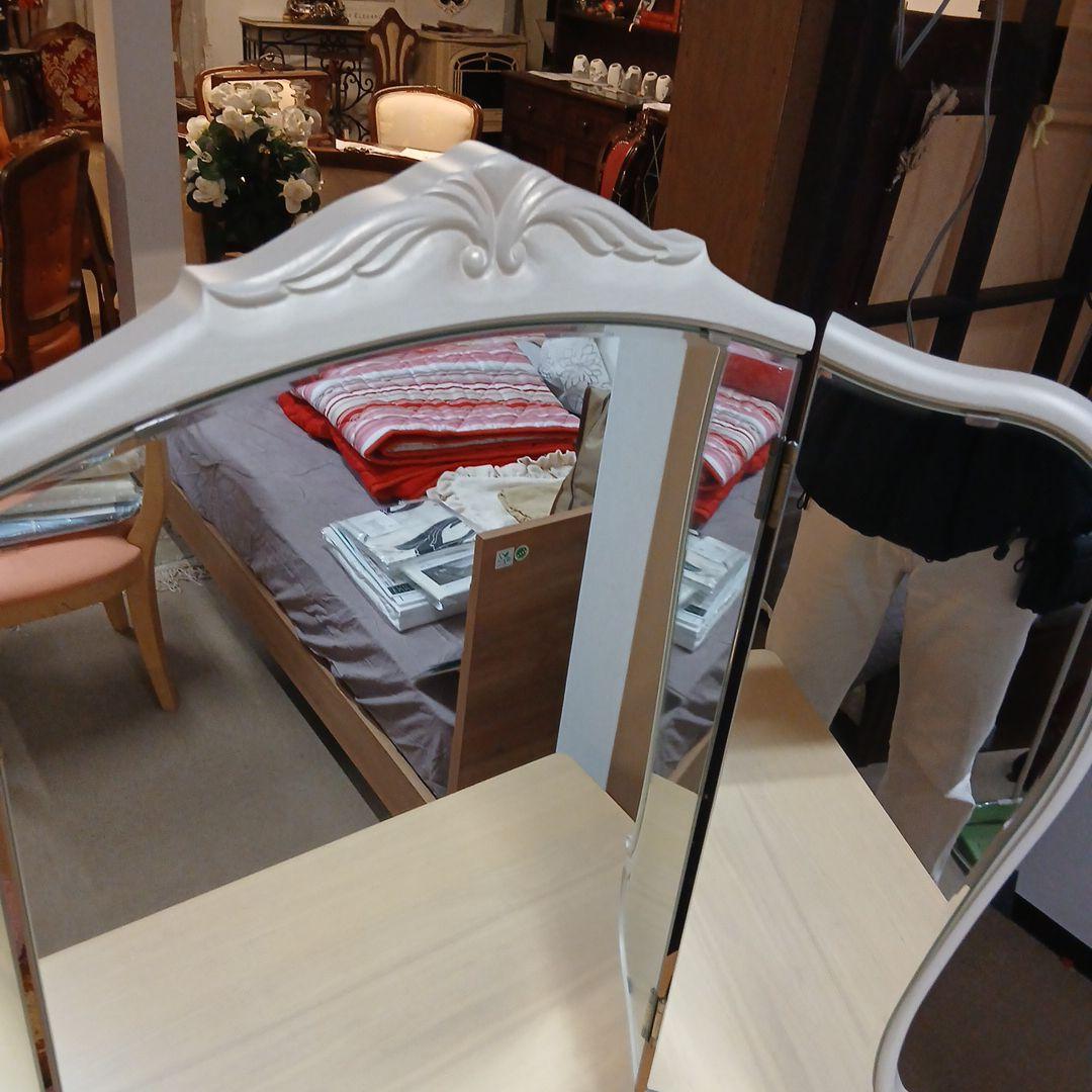 クリーム色 三面鏡 ドレッサー 松永工房 桜屋工業 ミックス