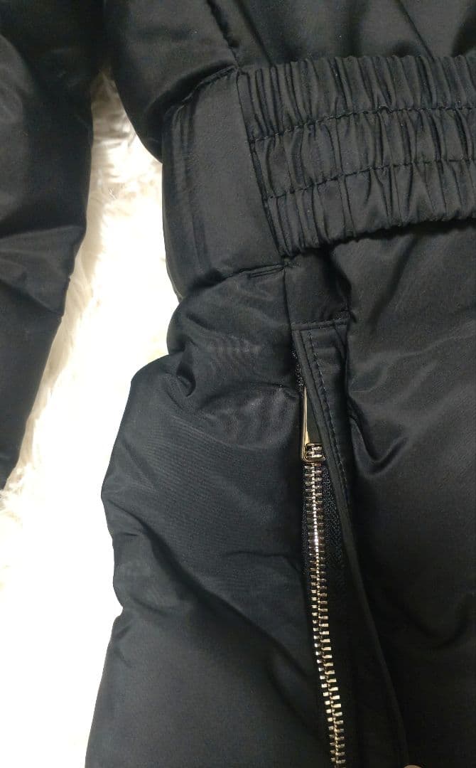 新品ZARAスリムフィットショートアノラックM