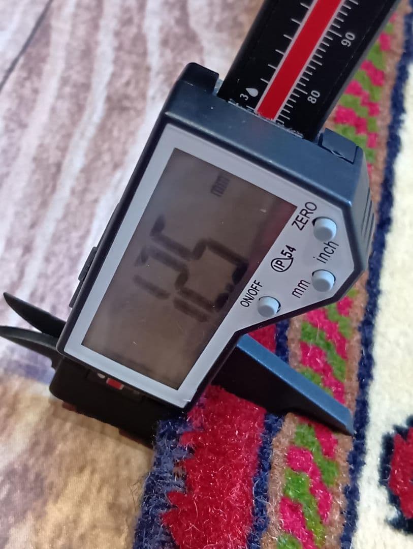 ペルシャ絨毯　ヤラメ絨毯　座布団　手織り　イラン　座布団ヤラメ(17)