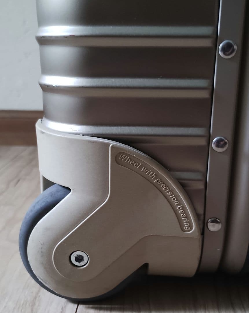 ◎希少◎美品★RIMOWAリモワ★トパーズチタニウムビジネストロリー★2輪TSA