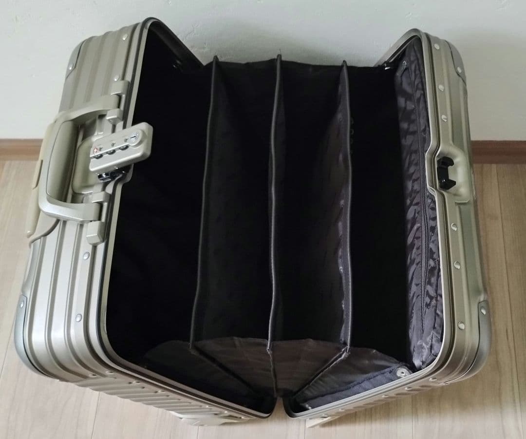 ◎希少◎美品★RIMOWAリモワ★トパーズチタニウムビジネストロリー★2輪TSA