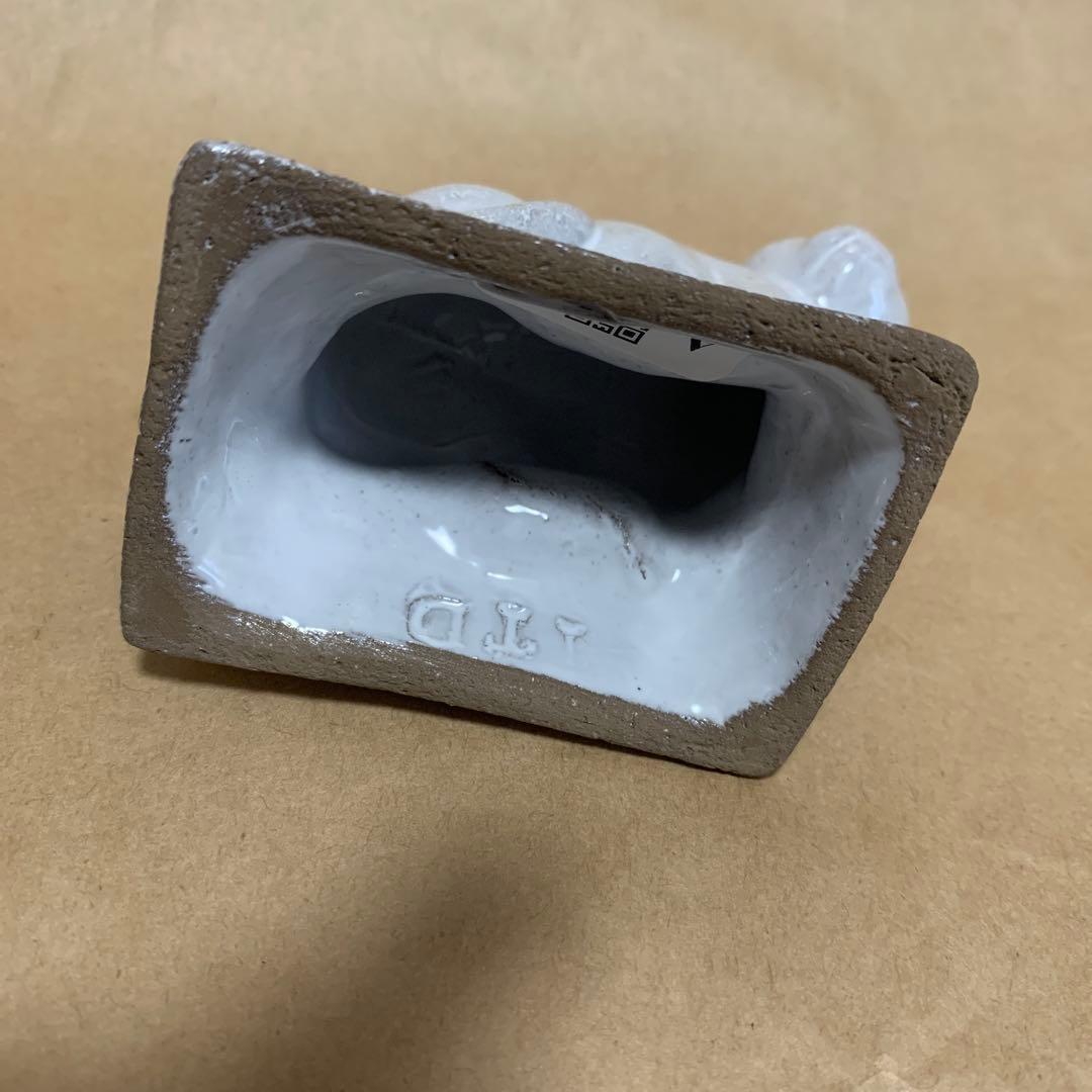 アスティエ　猫のお香立て　インセンスホルダー