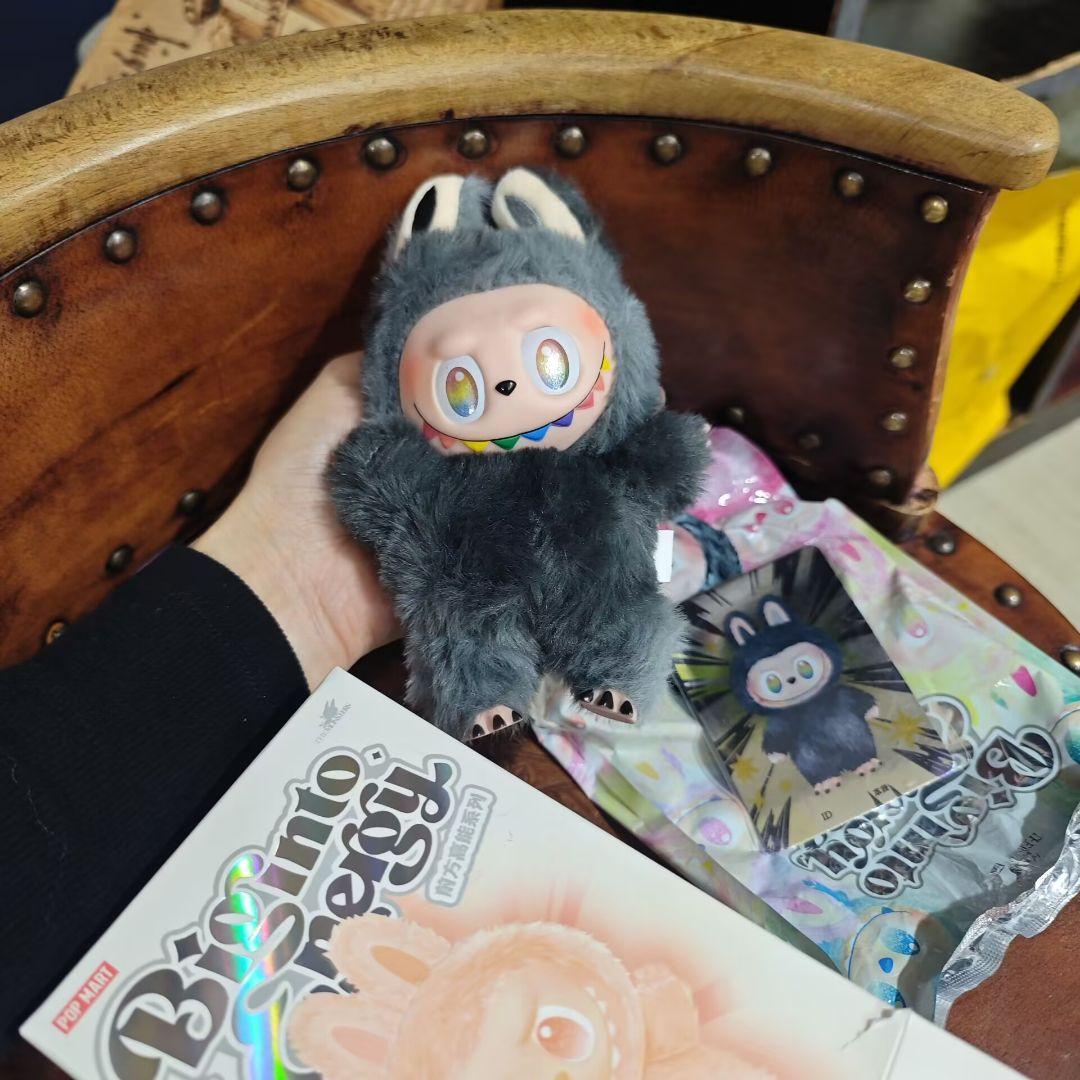 ラブブ　エナジー　シークレット 正規品 LABUBU