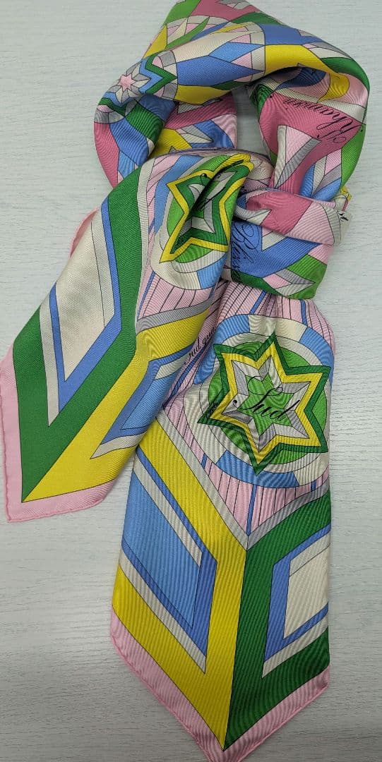 HERMES カレ スカーフ 90 未使用品！コンパスローズ