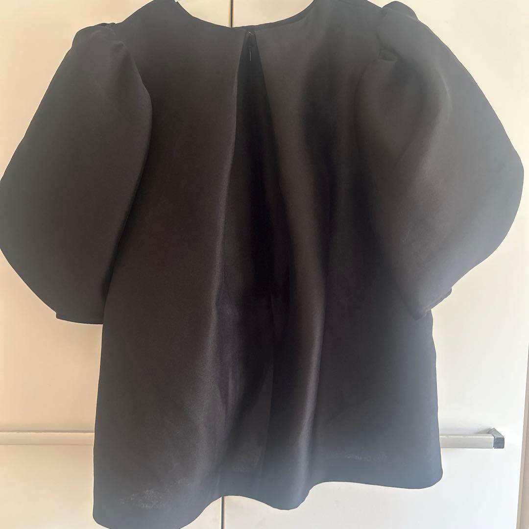 heve シアーバブリーブラウス　ブラック