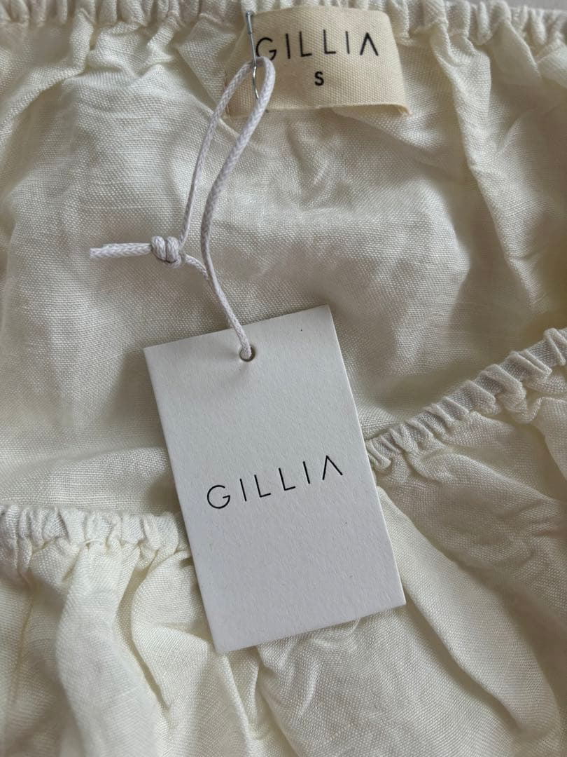 本日限定お値下げ‼️Hawaii GILLIA NANI ハワイジリアナニトップ