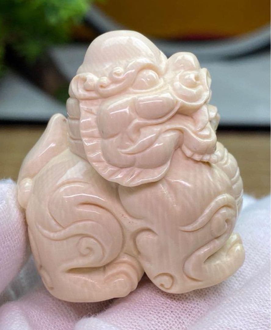天然マンモス牙精巧な手作り彫刻金運を招く貔貅 置物