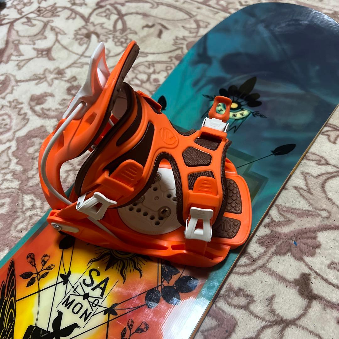 美品 SALOMON 138cm バイン付 スノーボードセット 子供 レディース