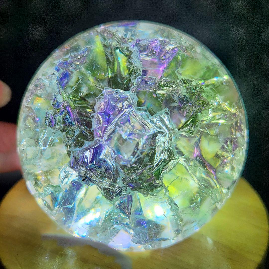 大人気【新品】エンジェルオーラクラック水晶スフィア 約60ミリ弱 usbライト
