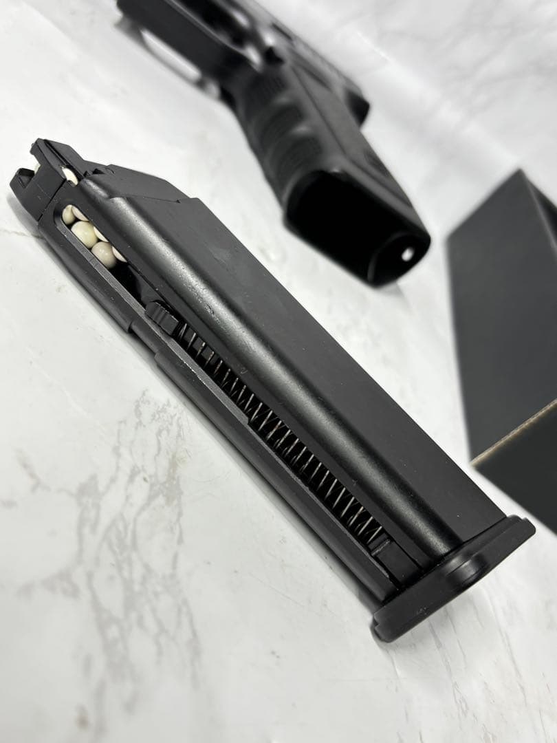 東京マルイ　ガスブローバック　グロック22 glock22
