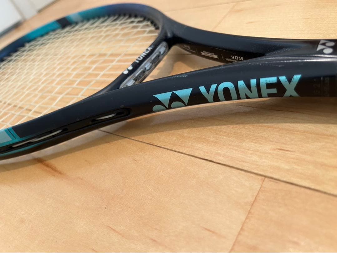 YONEX EZONE テニスラケット