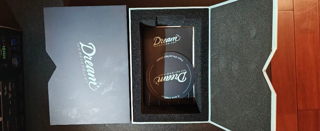 ギター UAFX DREAM'65