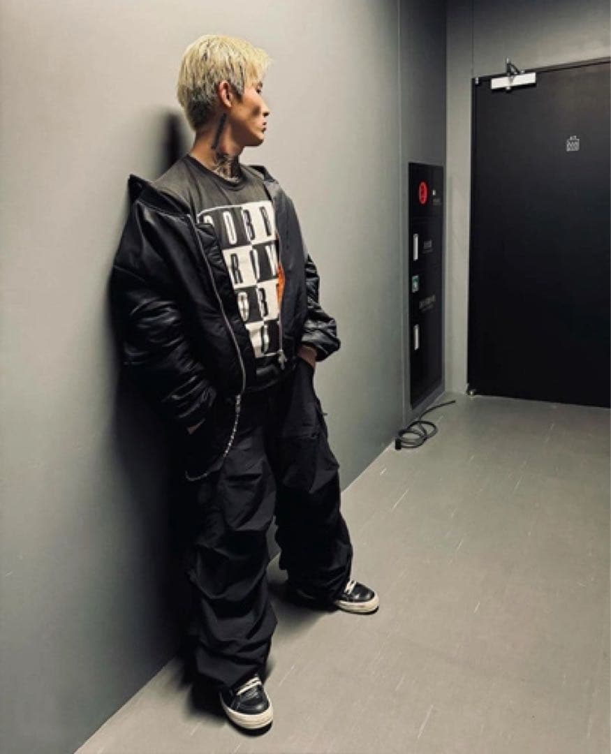 【平本蓮着用】AMNJX 27CIRCUS MA-1 黒オレンジ