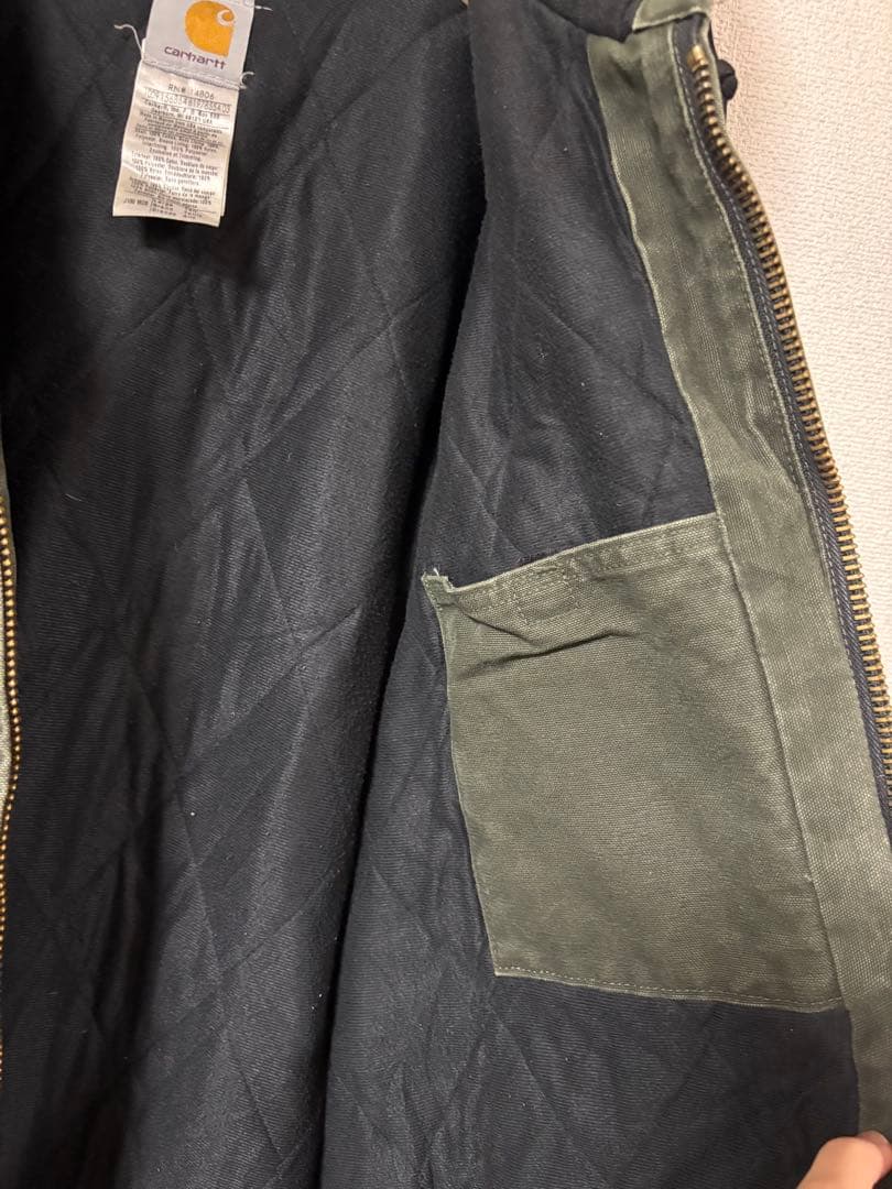 Carhartt アクティブジャケット　J130 MOS