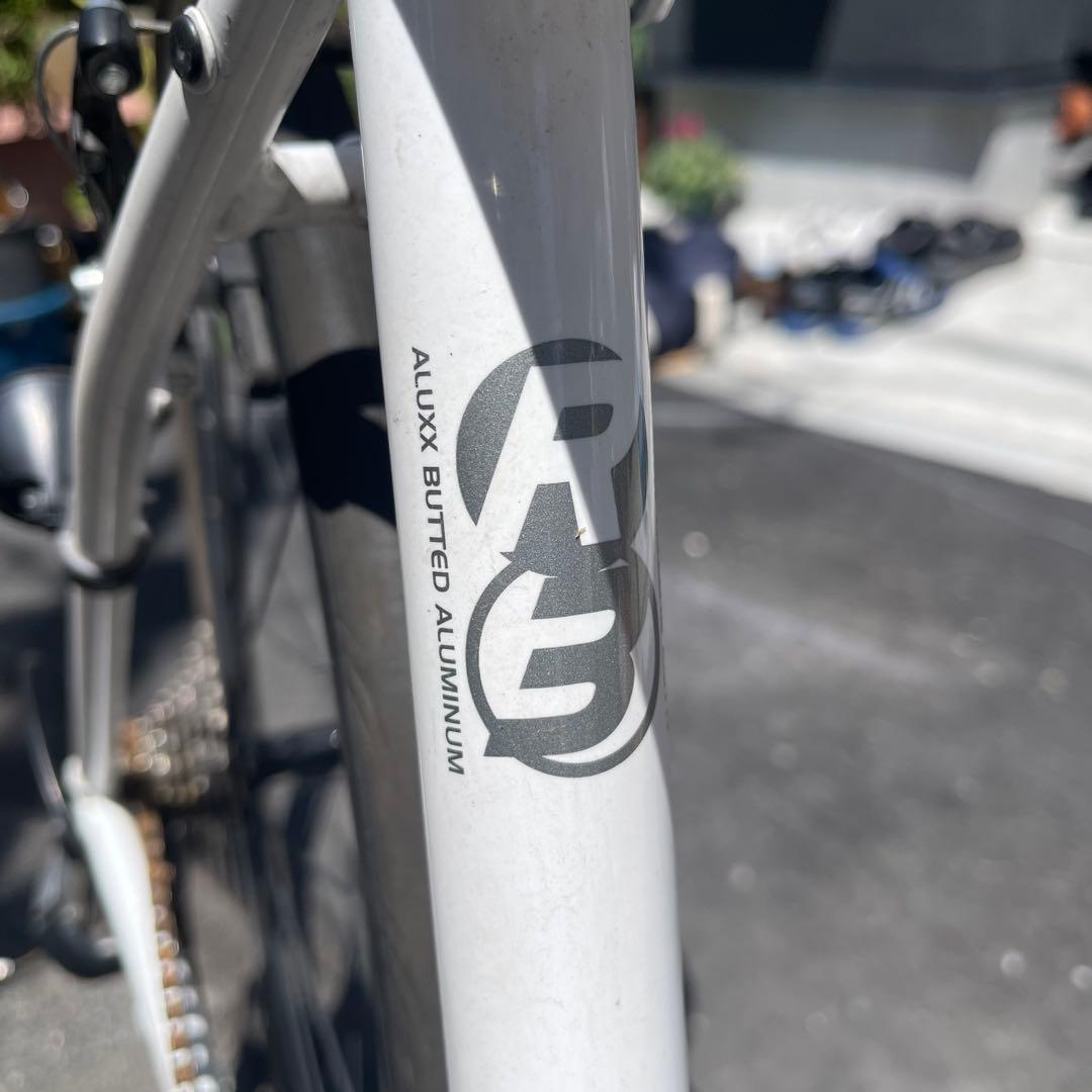 直接引き取りのみ(東京)！GIANT Escape R3