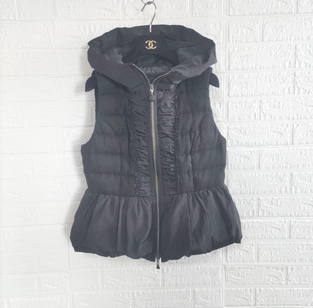 極美品✨TOBECHIC　トゥービーシック　ペプラム　ダウンベスト　フリル