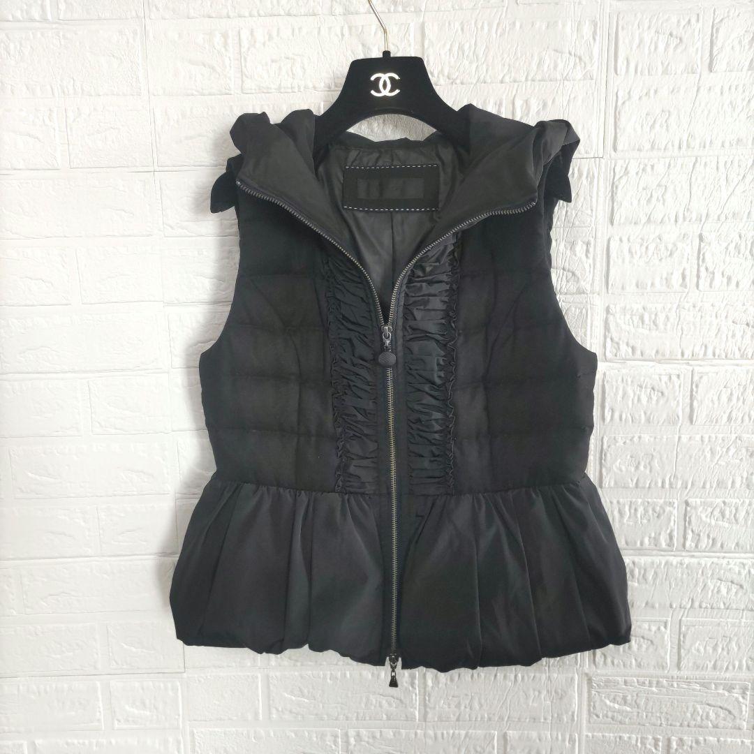 極美品✨TOBECHIC　トゥービーシック　ペプラム　ダウンベスト　フリル