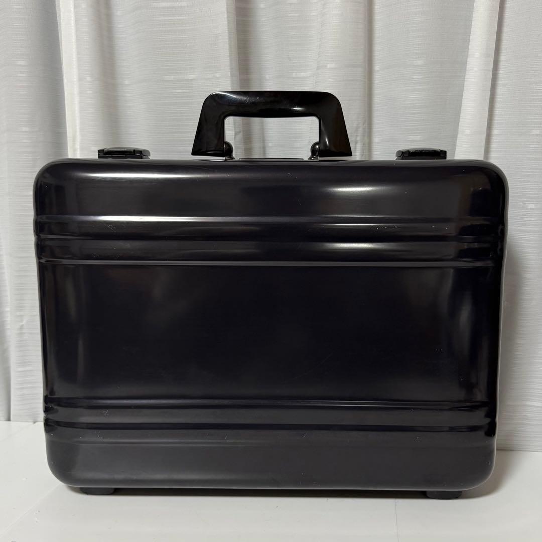 ⭐️極美品⭐️　ゼロハリバートン　アタッシュケース　アルミケース　ブラック