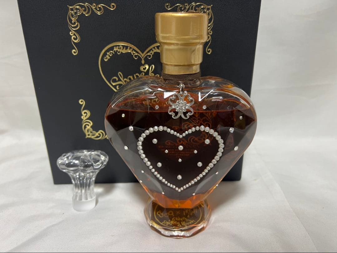 シェイプハート　クリアスワロフスキーボトル　替栓・化粧箱付き　国産品　未開封