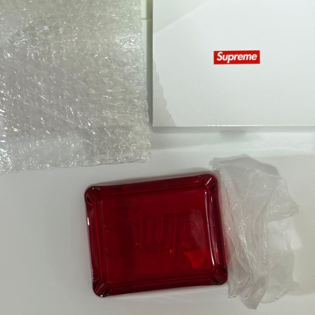 Supreme Debossed Glass Ashtray Red 灰皿