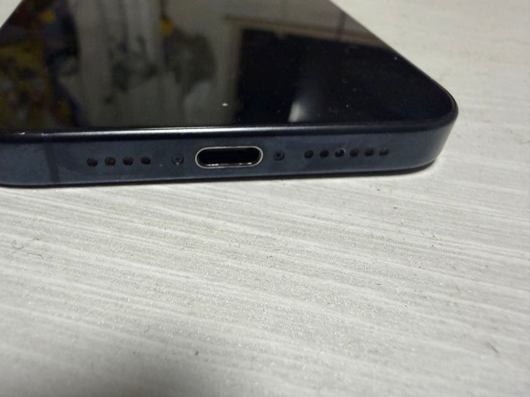 iPhone 15 Pro Max 256GB アクティベーションロック解除済