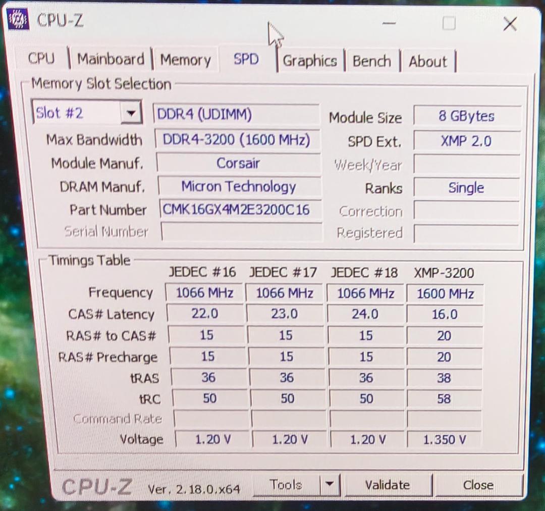 じ*っ様 Corsair DDR4 メモリ16GB (8Gx2)