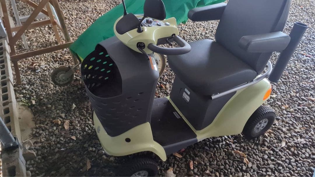 み*ー様 スズキ 電動セニアカー　ET4DB