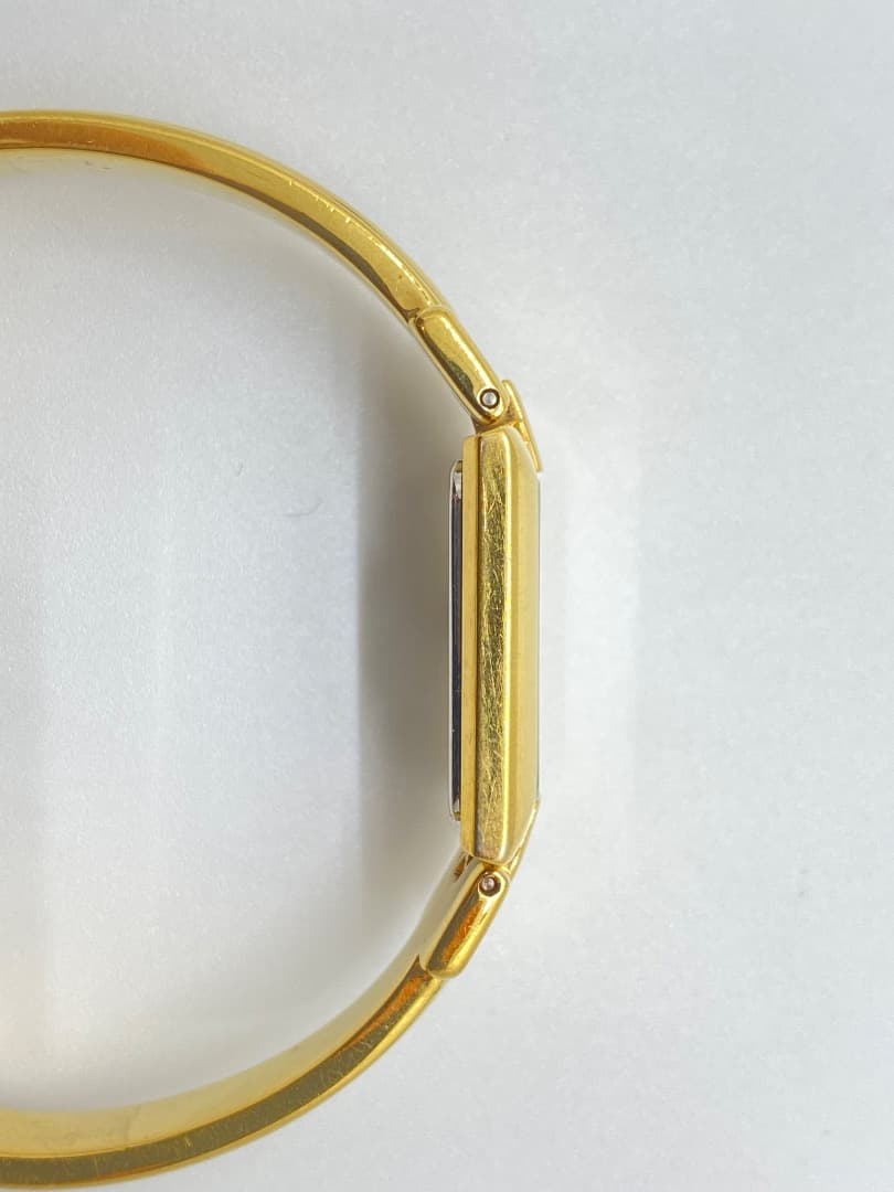 【新品電池】GIVENCHY ジバンシー バングルウォッチ ゴールド レディース