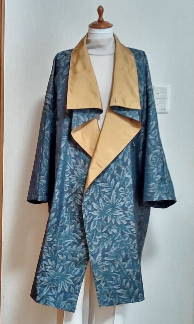 大島紬ロングコート／ラグラン袖 　　　　フリーサイズ