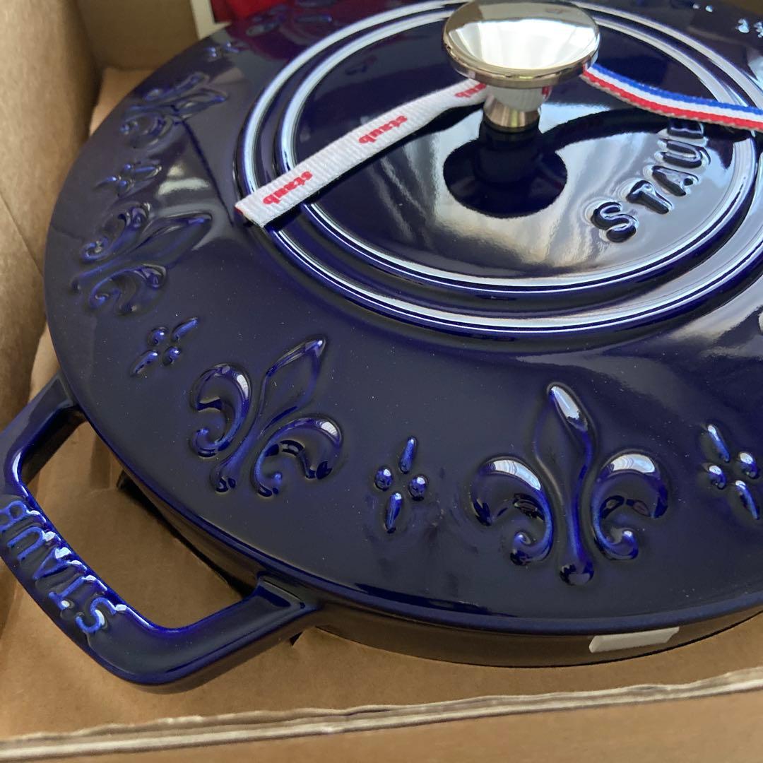 【新品レア】フルールドリス staub 24cm グランブルー