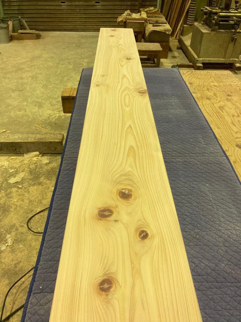 クミ　コの字　飾り台