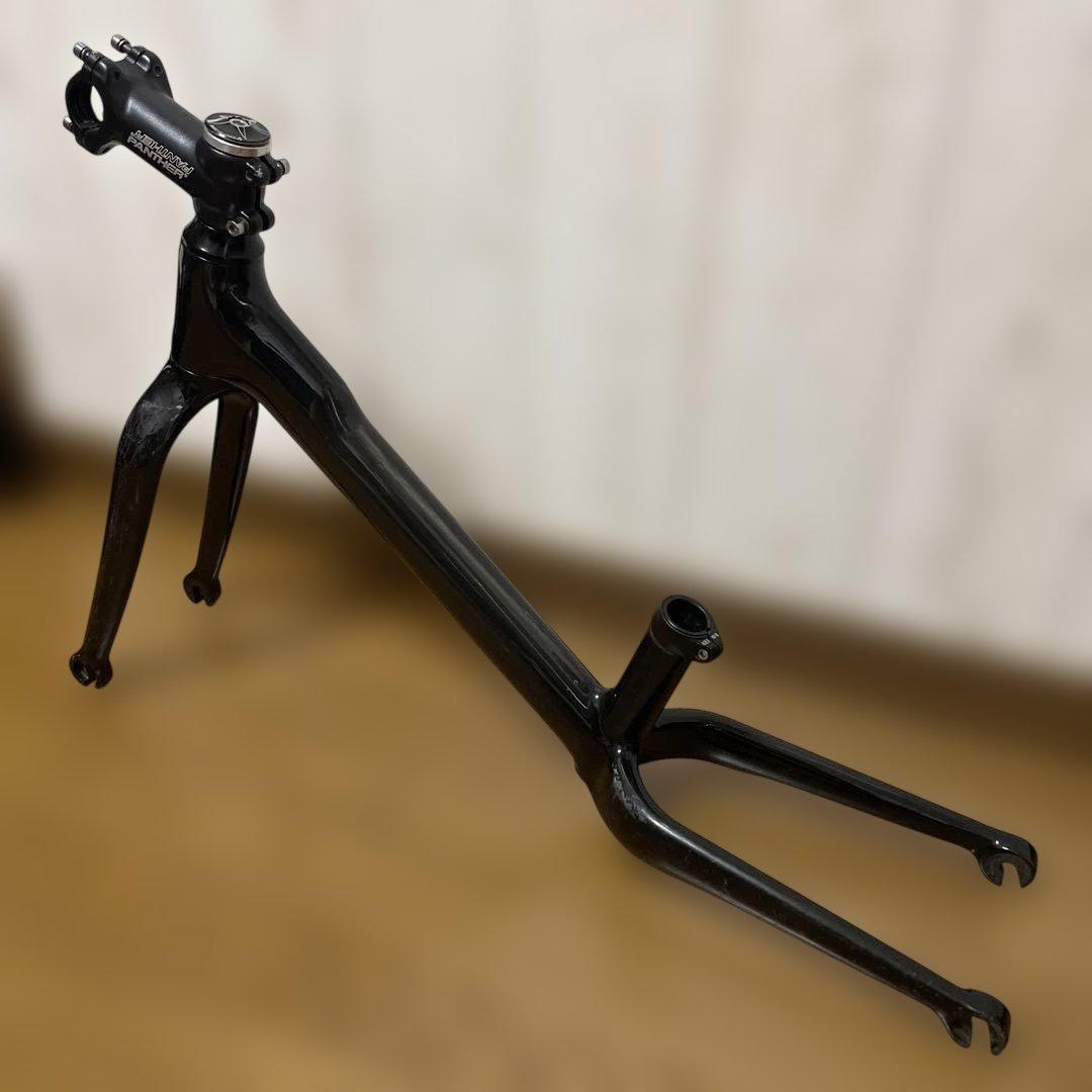 ランバイク　カーボンフレーム