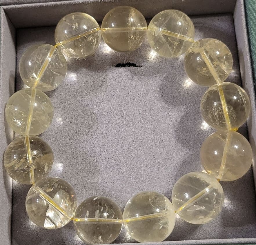 ！秘蔵極上石！究極入手困難！ウラル産！激レア！イエローレムリアン水晶ブレスレット