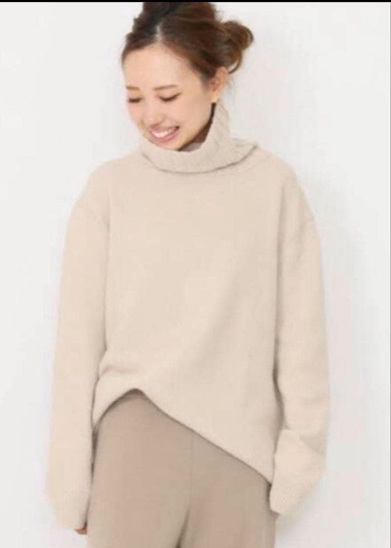 Deuxieme Classe JADEタートルネックプルオーバー