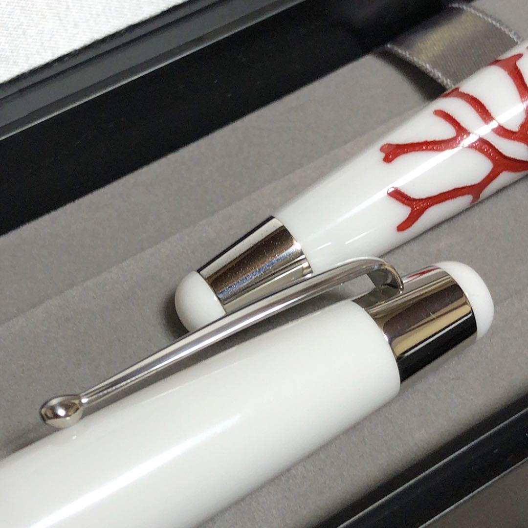 ☆未使用品 シグナム 万年筆 コラーロ ホワイト レッド ニブF 18金ペン先☆