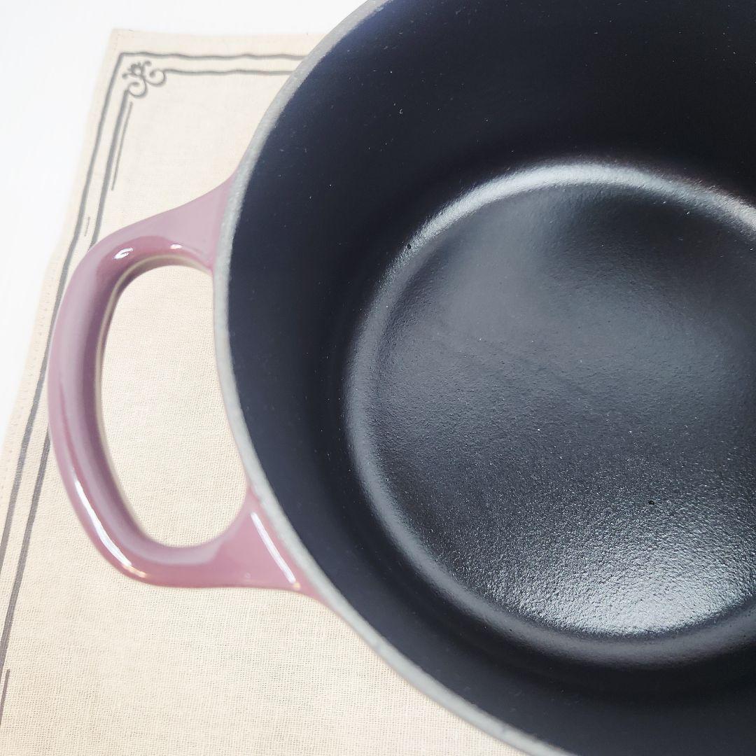 ルクルーゼ ココット ロンド 18cm フィグ ゴールドツマミ